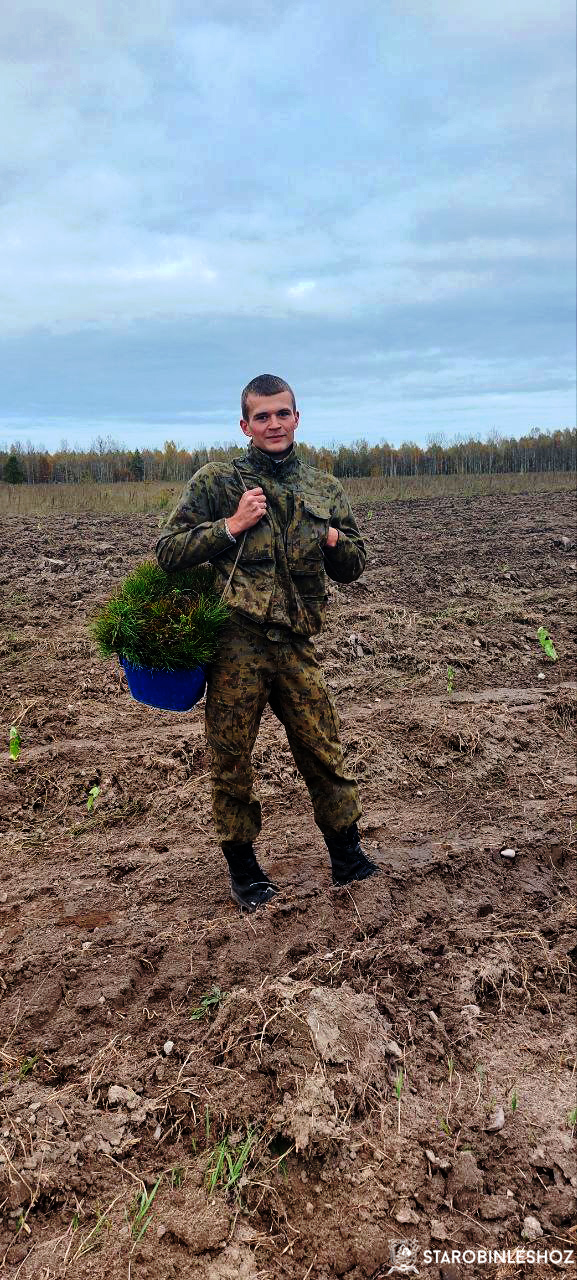 Старобинский лесхоз благодарит участников добровольной республиканской  акции Аднавiм лясы разам!