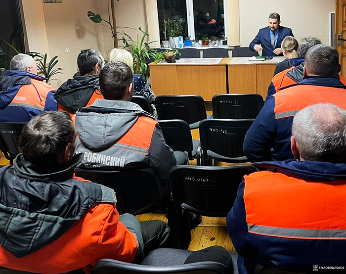 Информационно - разьяснительная работа!