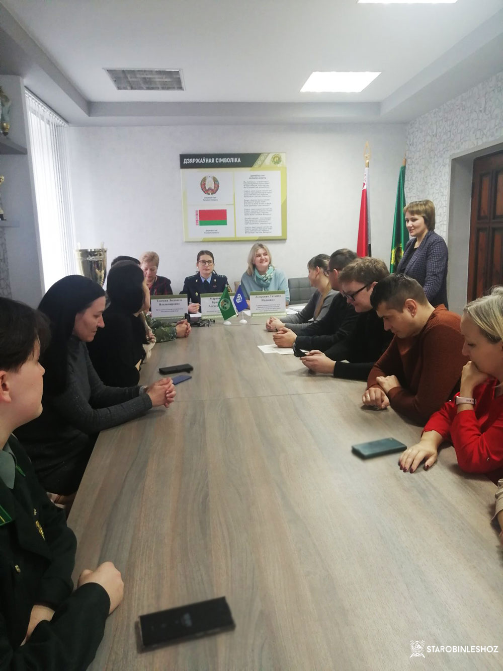 Профсоюз совместно с прокуратурой  проконсультировали  работников Старобинского лесхоза