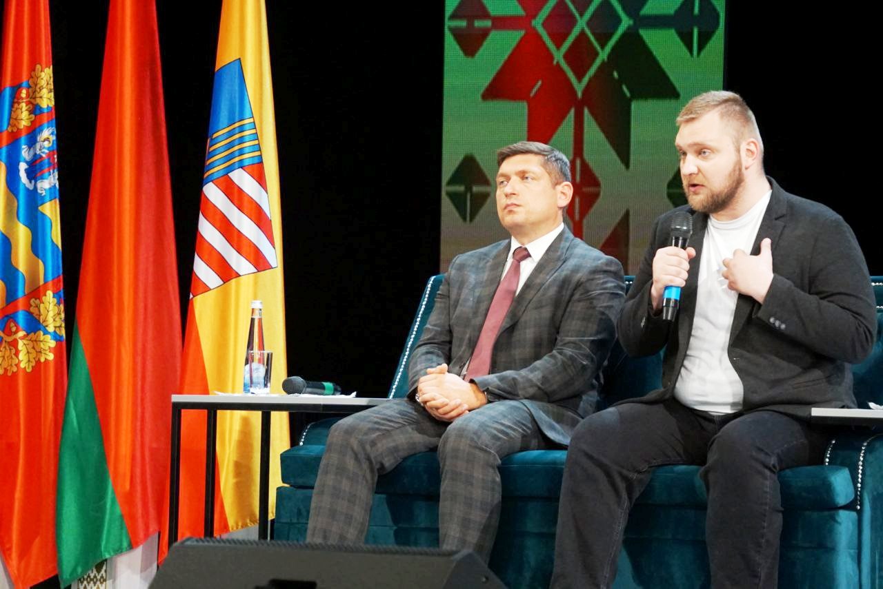 БЕЛАРУСЬ АДЗIНАЯ