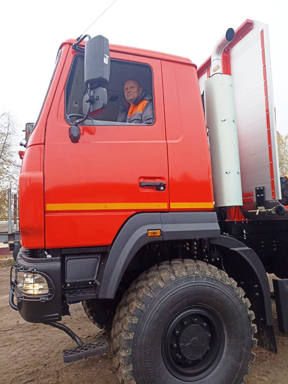 ОТ ПРЕЗИДЕНТА – СТАРОБИНСКОМУ ЛЕСХОЗУ