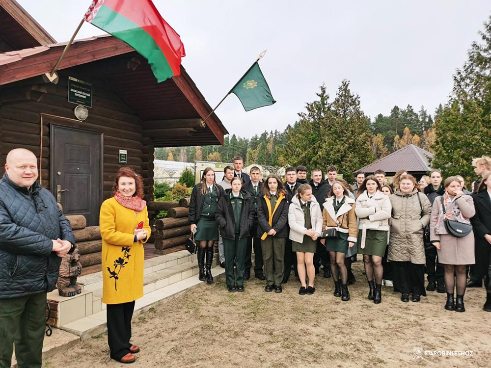 РЕСПУБЛИКАНСКИЙ СЕМИНАР-СОВЕЩАНИЕ  С МОЛОДЫМИ СПЕЦИАЛИСТАМИ  «ЛЕС-МОЛОДЕЖЬ-БУДУЩЕЕ»