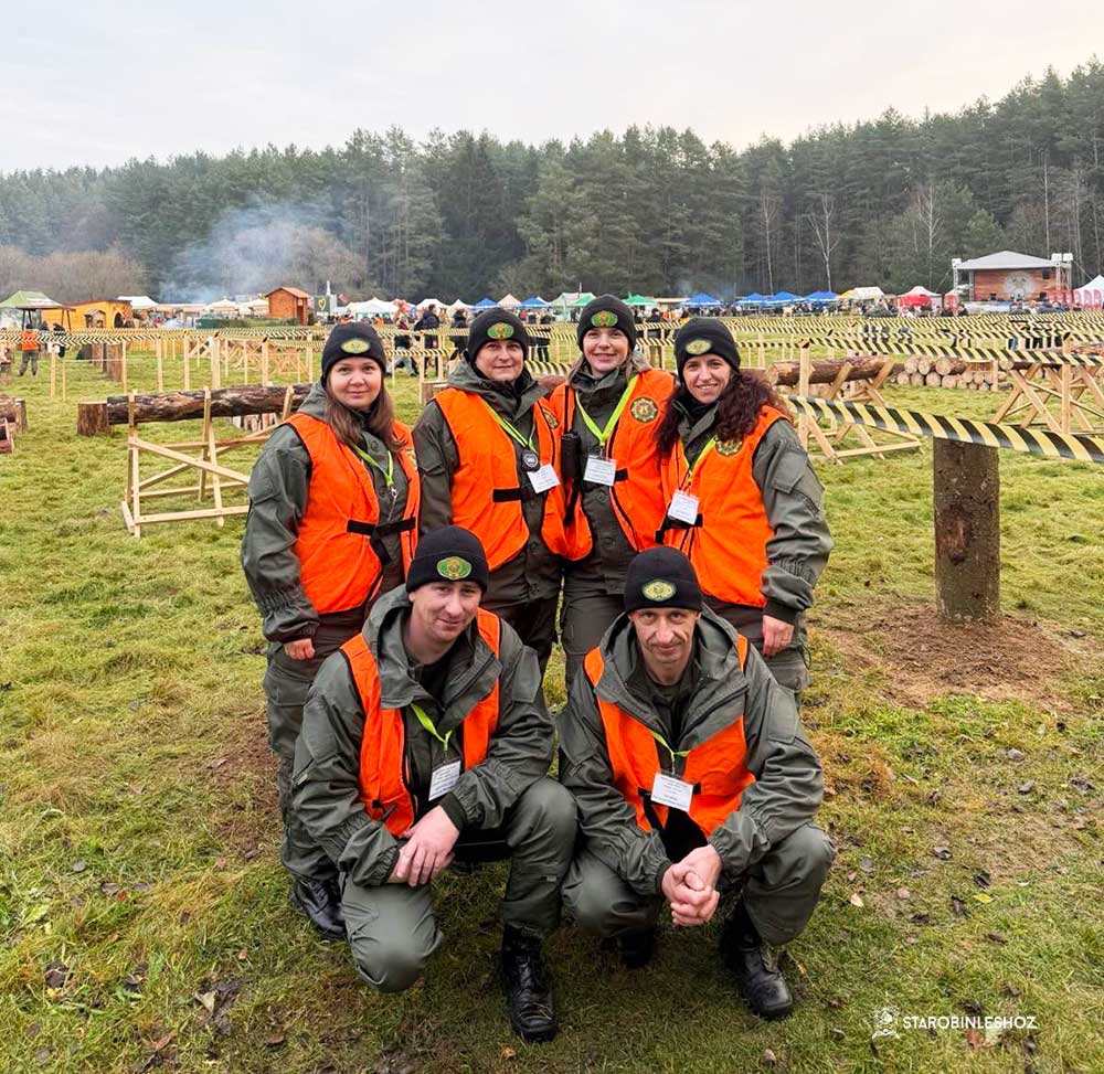 IV ЧЕМПИОНАТ БЕЛАРУСИ ПО КОЛКЕ ДРОВ СРЕДИ ЖУРНАЛИСТОВ