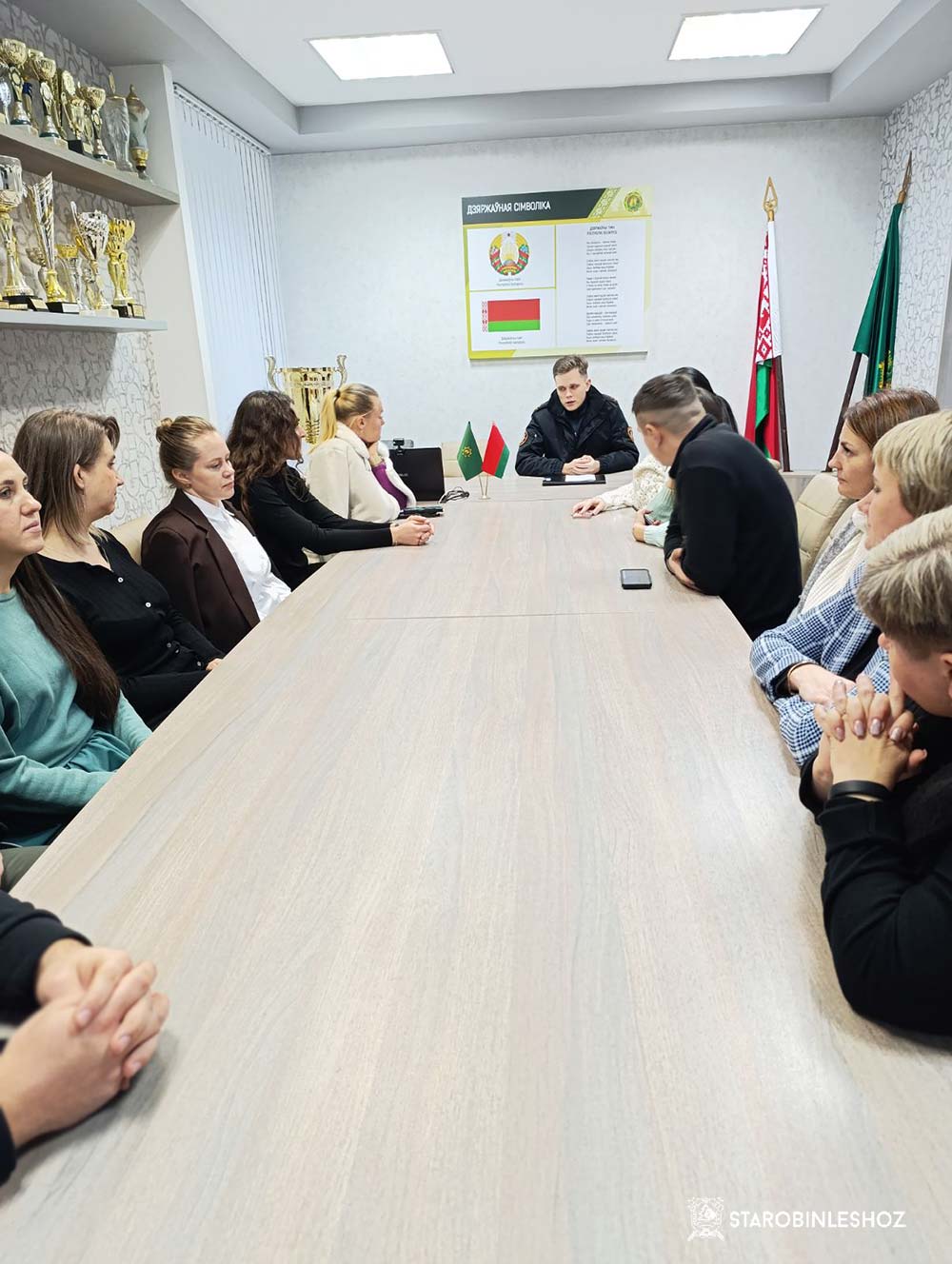 сотрудник Солигорского ГРОЧС провёл познавательную беседу с работниками Старобинского лесхоза