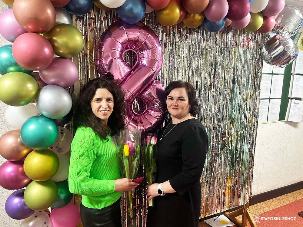 ПОЗДРАВЛЕНИЕ ОТ МУЖЧИН СТАРОБИНСКОГО ЛЕСХОЗА 