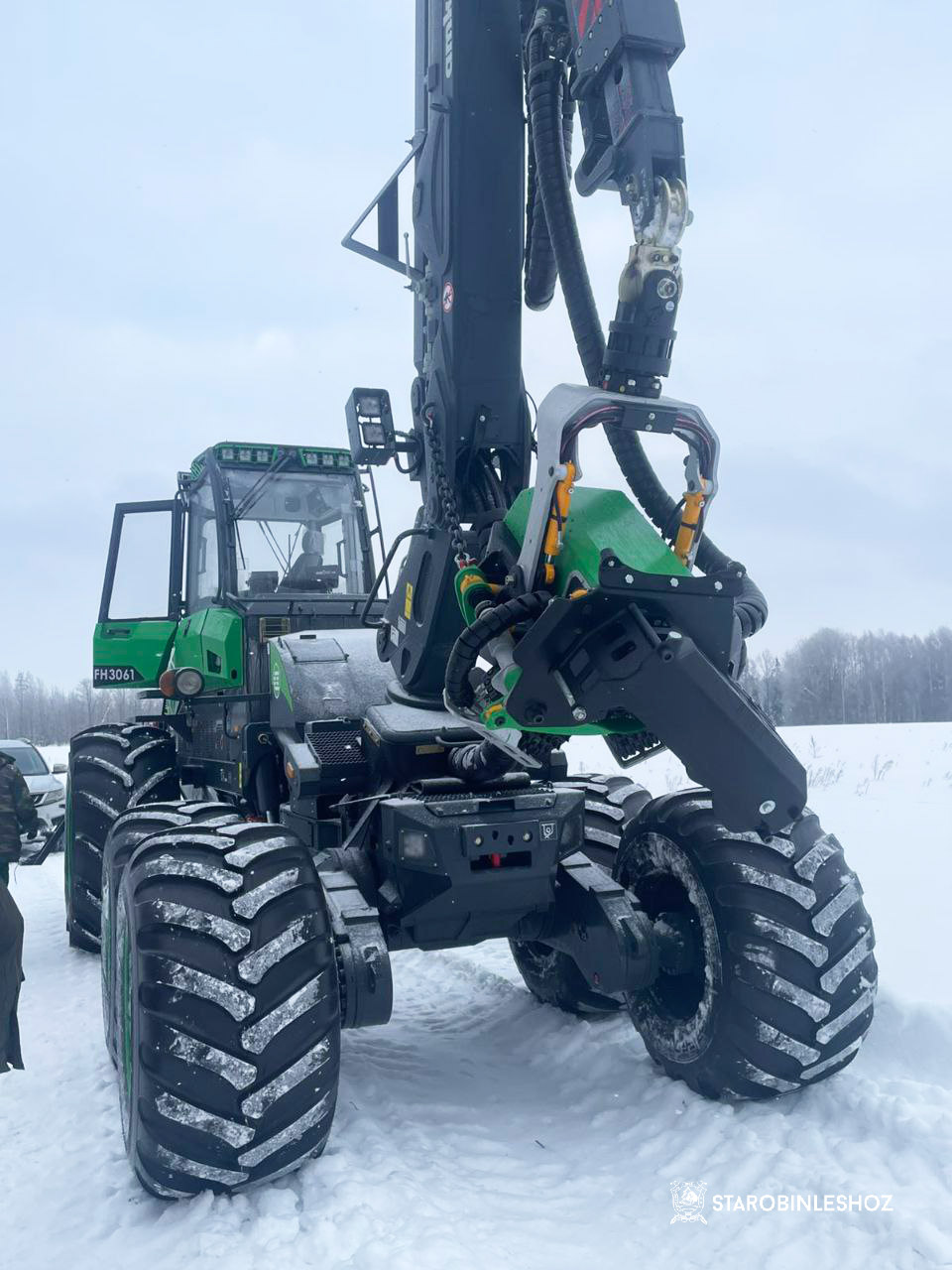 В СТАРОБИНСКОМ ЛЕСХОЗЕ ПОПОЛНИЛСЯ АВТОПАРК!
