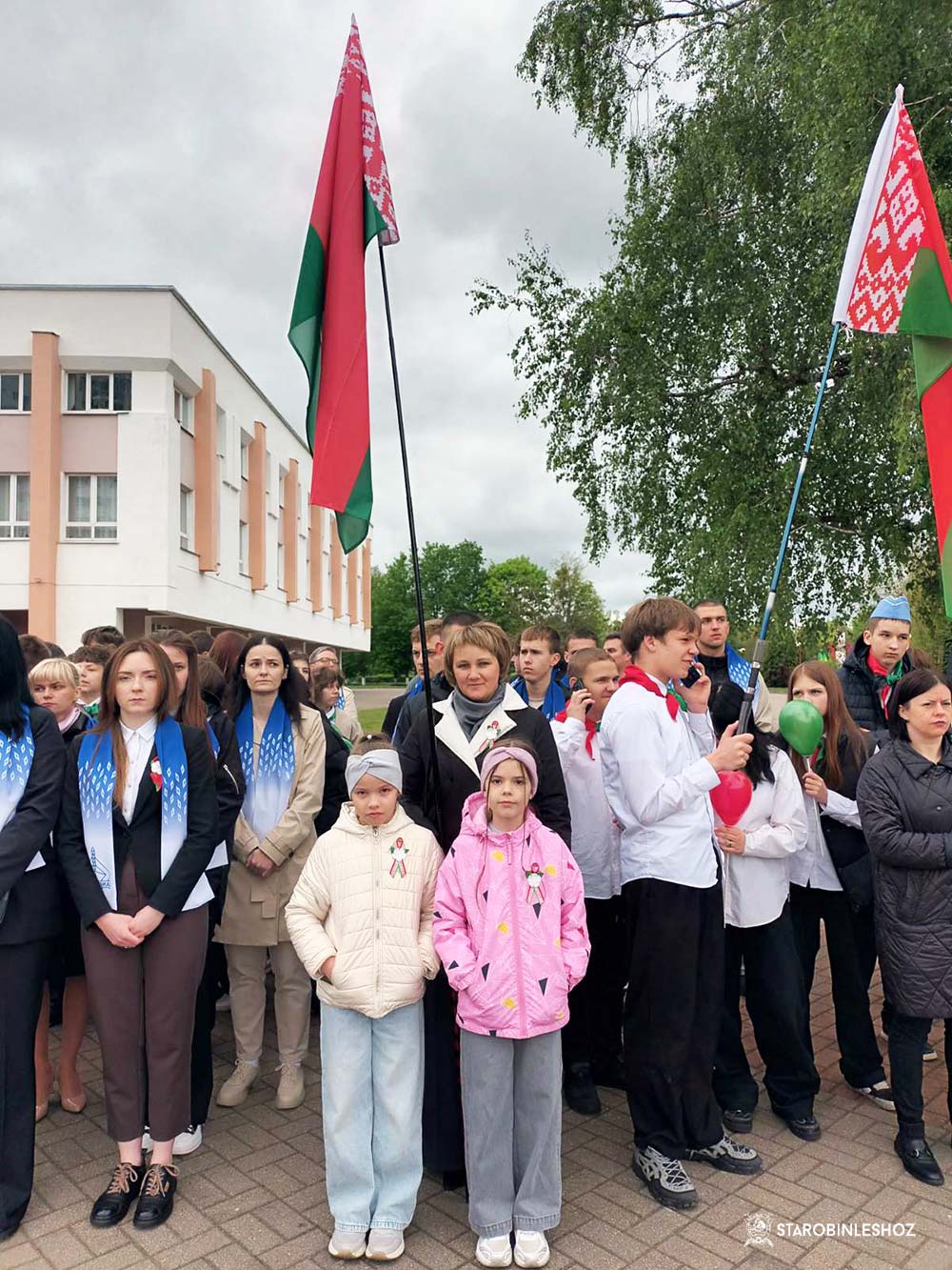 МИТИНГ, ПОСВЯЩЕННЫЙ ДНЮ ГОСУДАРСТВЕННОГО ФЛАГА, ГОСУДАРСТВЕННОГО ГЕРБА И ГОСУДАРСТВЕННОГО ГИМНА РЕСПУБЛИКИ БЕЛАРУСЬ 