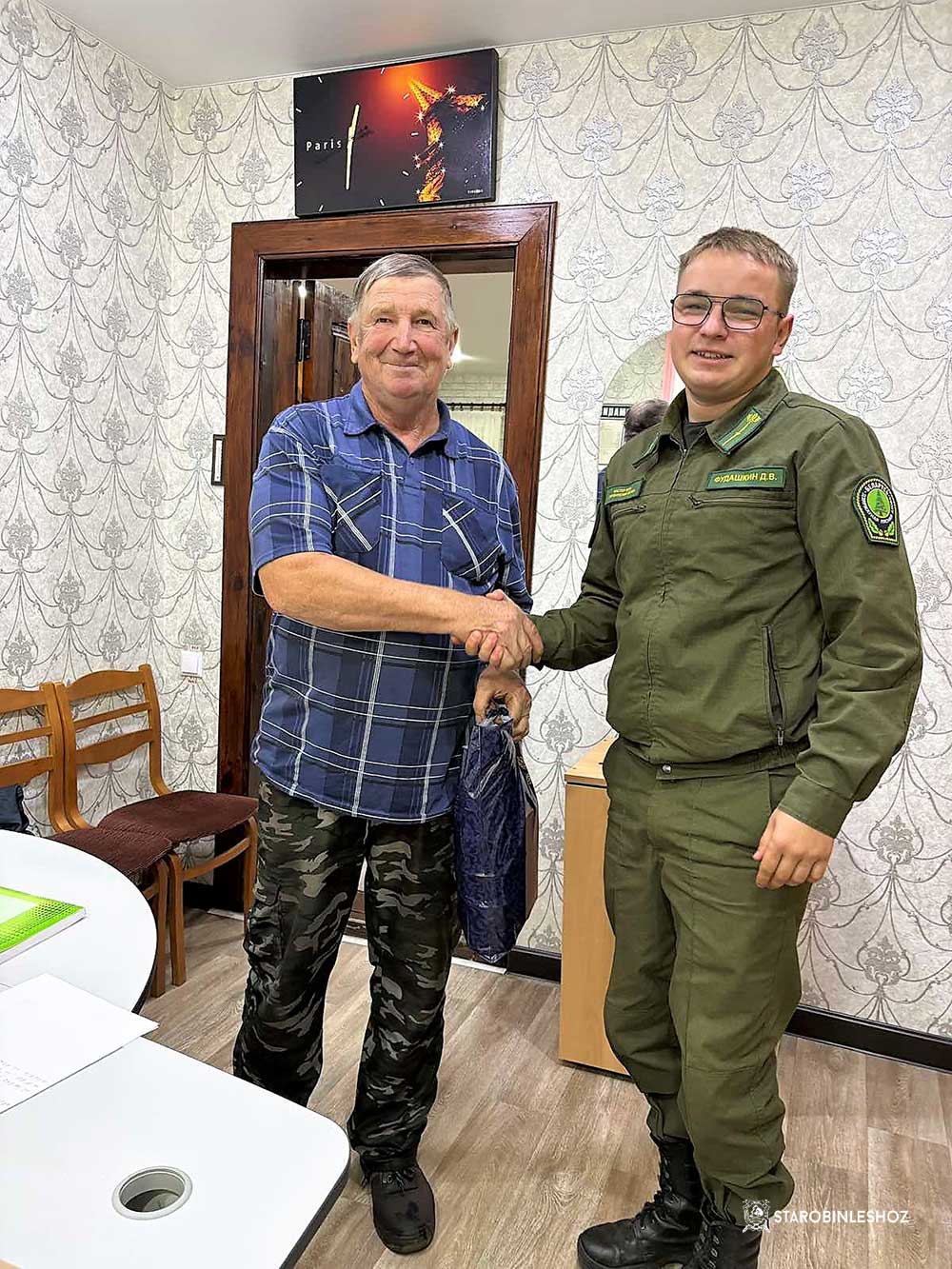 НАШИМ ДОРОГИМ ВЕТЕРАНОМ МЫ ГОВОРИМ «СПАСИБО!» НАШИМ ДОРОГИМ ВЕТЕРАНОМ МЫ ГОВОРИМ «СПАСИБО!»